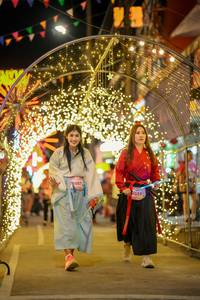 BIB: 18087, 3077
                            <button type="button" onclick="openModal(24742899)" class="btn btn-primary btn-sm float-right btn-popup" data-toggle="modal" data-target=".modal-high-quality">
                        <i class="fas fa-shopping-cart"></i> Add to Cart
                    </button>
                                            <button type="button" onclick="isThisMe(24742899, true)" class="btn btn-success btn-sm float-right btn-popup btn-isme hidden" data-toggle="tooltip" data-placement="bottom" title="นี่คือรูปของคุณใช่ไหม คลิกที่นี่เพื่อเอาเข้าอัลบั้ม">
                        <i class="fas fa-plus"></i> Add to album
                    </button>
                    <button type="button" onclick="isThisMe(24742899, false)" class="btn btn-warning btn-sm float-right btn-popup btn-isnotme hidden">
                        <i class="fas fa-ban"></i> Remove from album
                    </button>